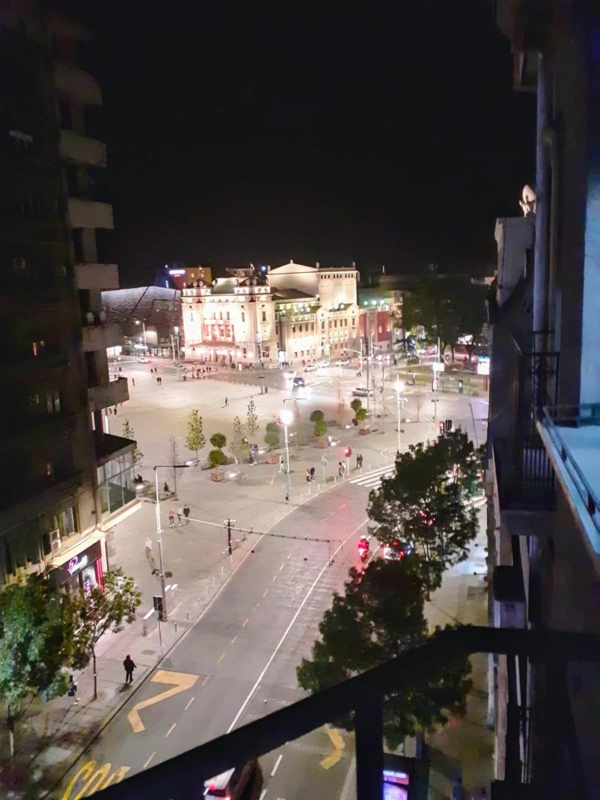 Authentic Belgrade Centre Apartments For Large Groups, Republic Square - Up To 47 People In 5 Apartments Habitación foto